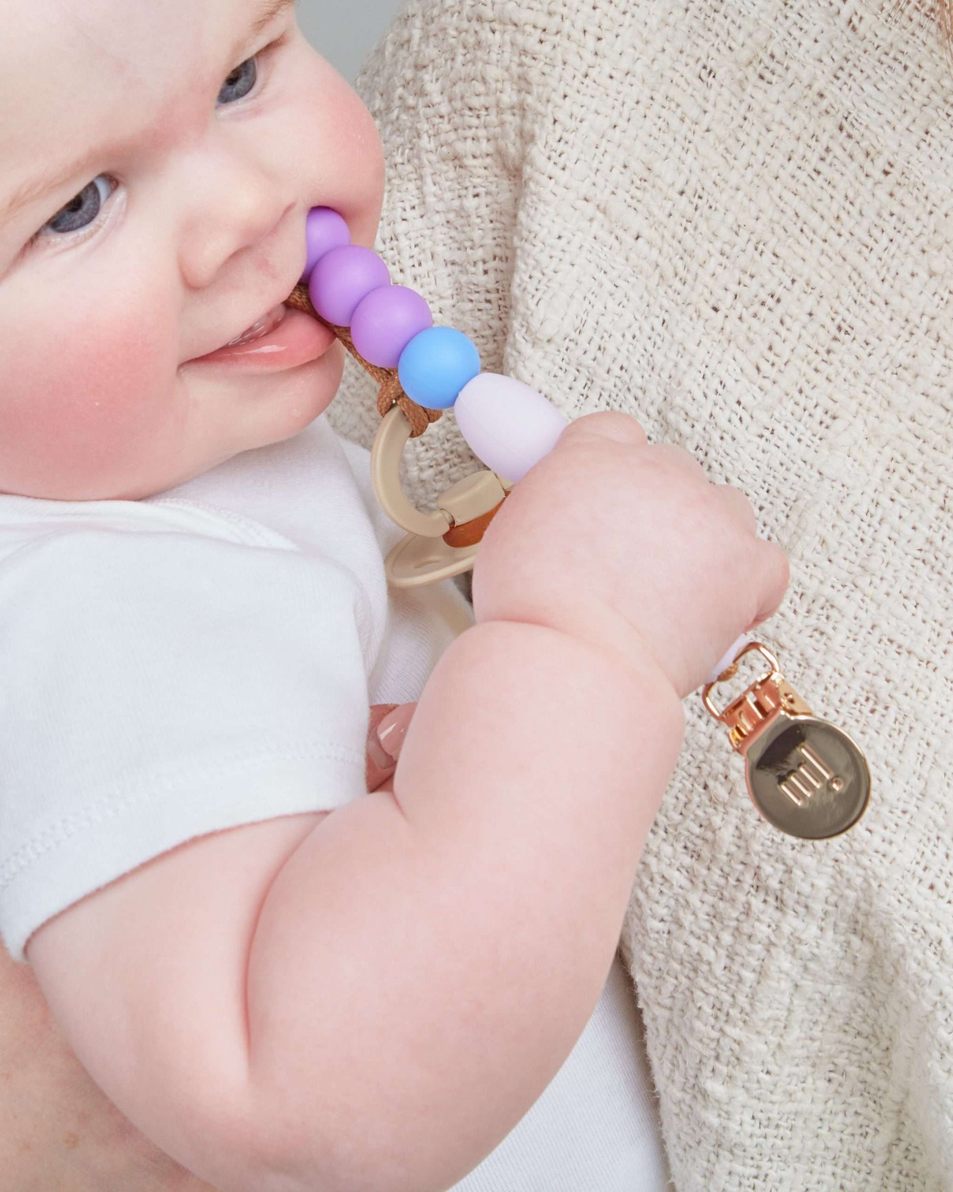 Plum Teether Clip image 1