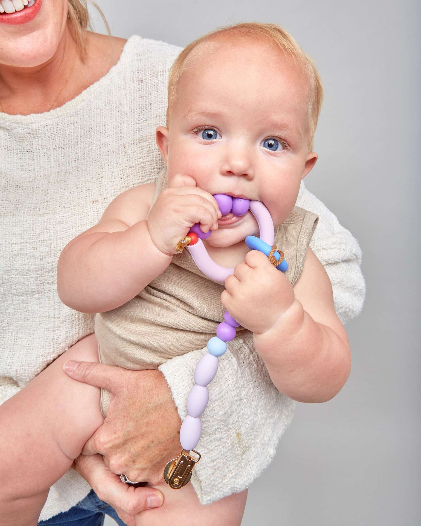 Plum Arch Ring Teether + Clip Set image 7