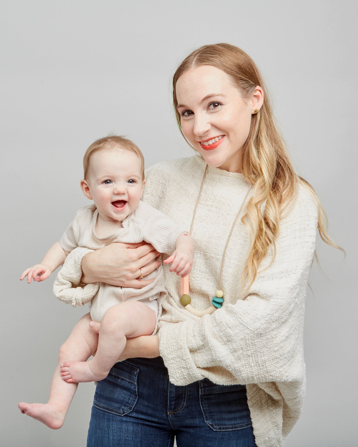 Dewdrop Balance Teething Necklace image 4