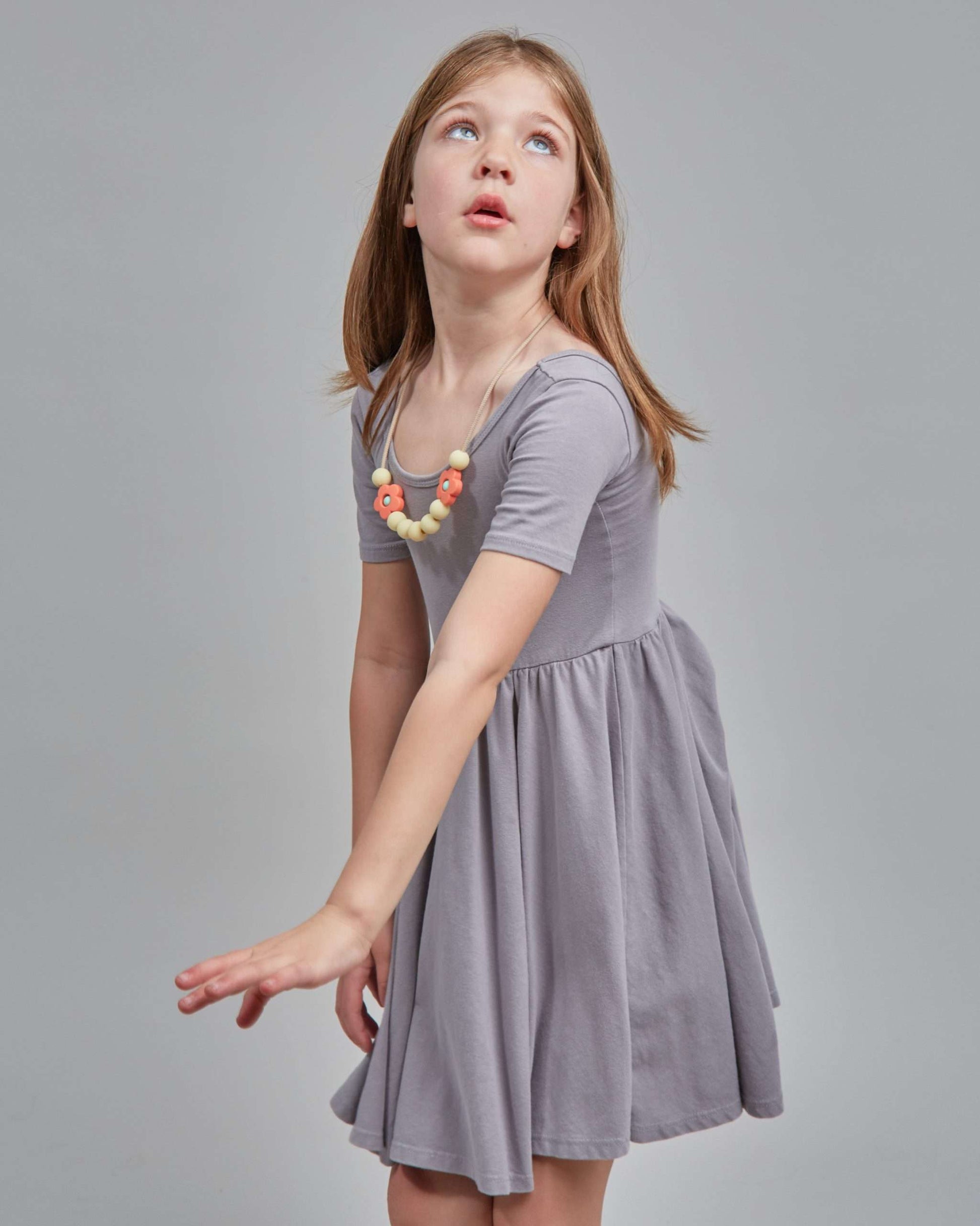 Dewdrop Daisy Sensory Necklace image 5