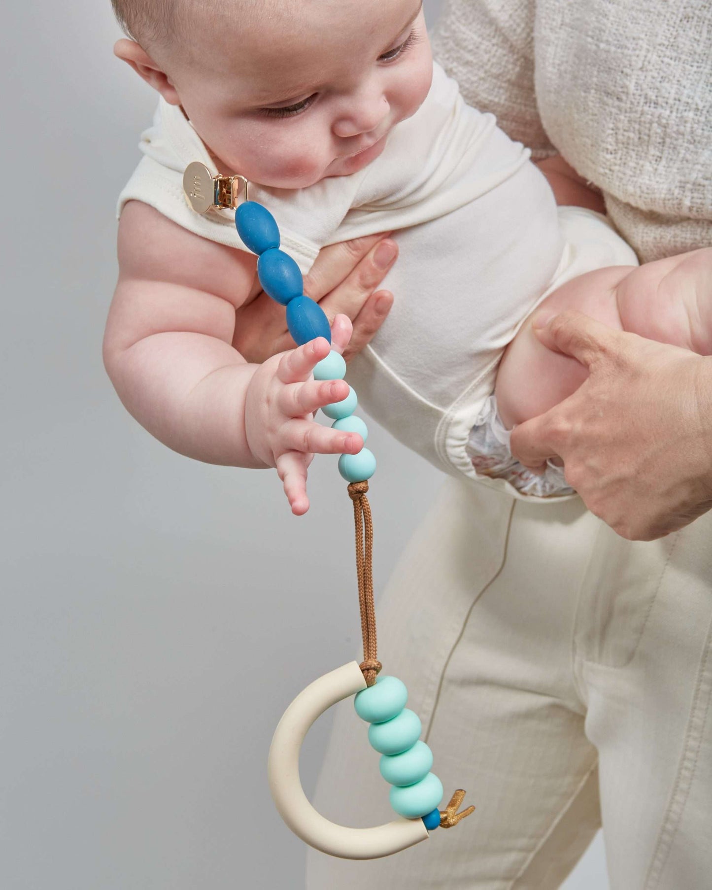 Ocean Arch Teether + Clip Set image 3