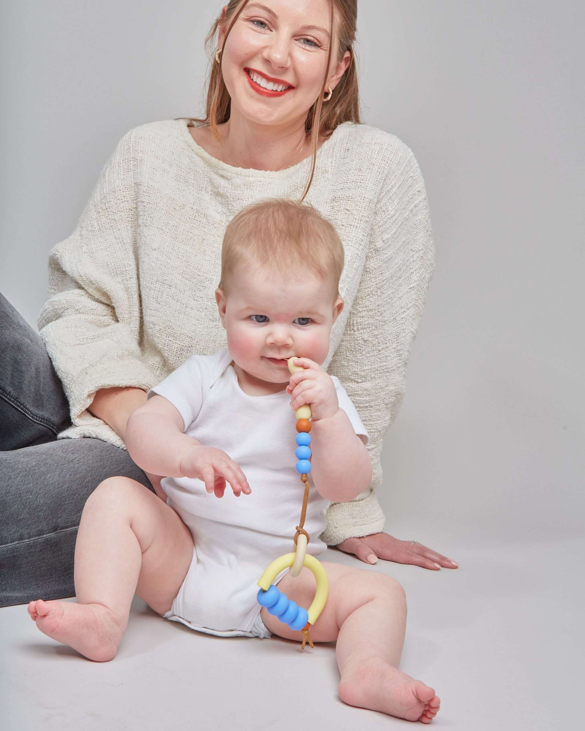 Bluebell Arch Ring Teether + Clip Set image 5