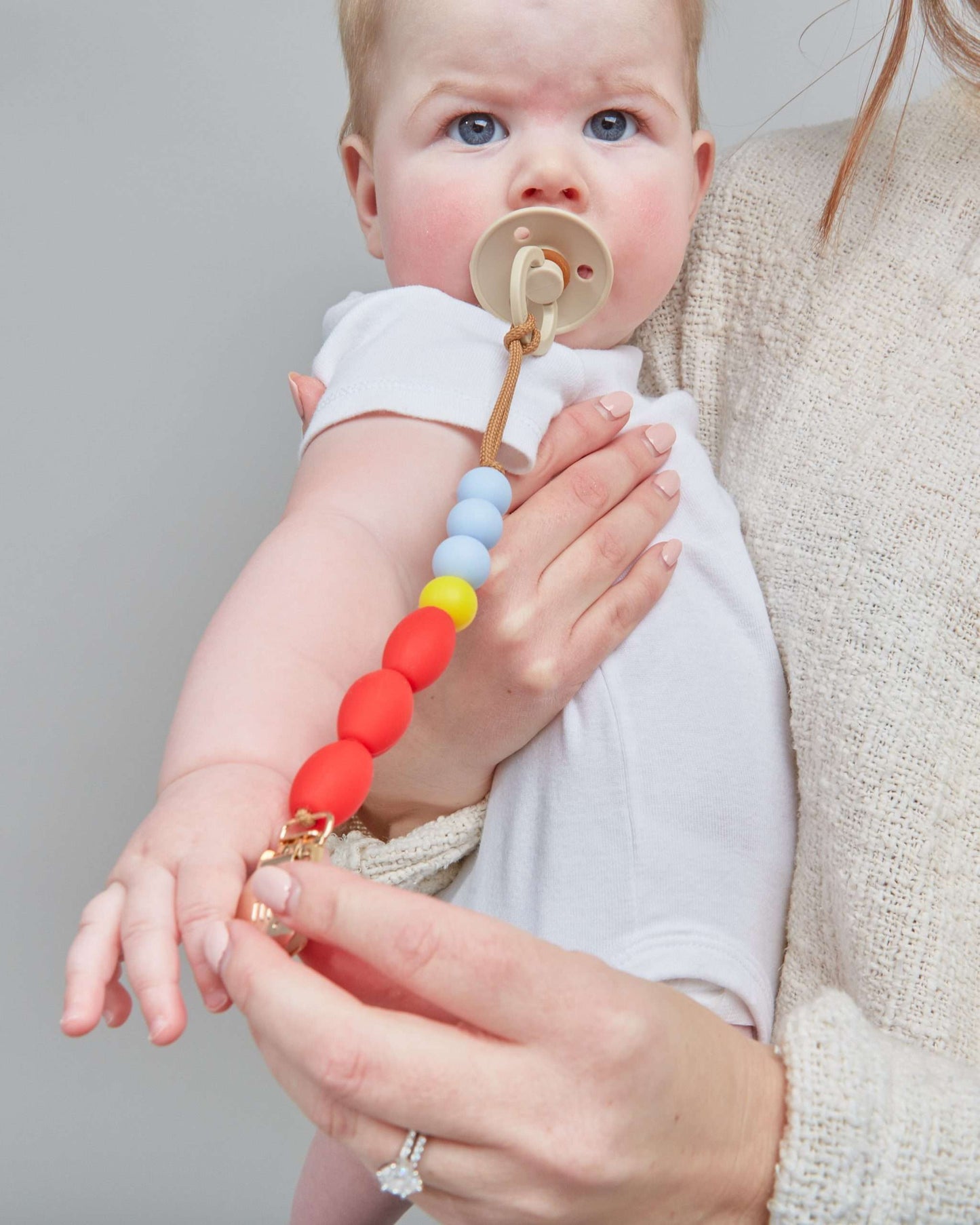 Primary Teether Clip image 1