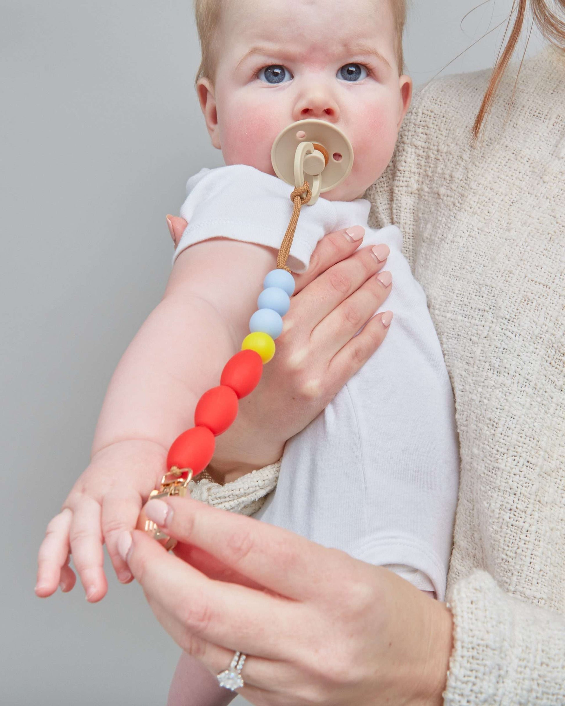 Primary Teether Clip image 1