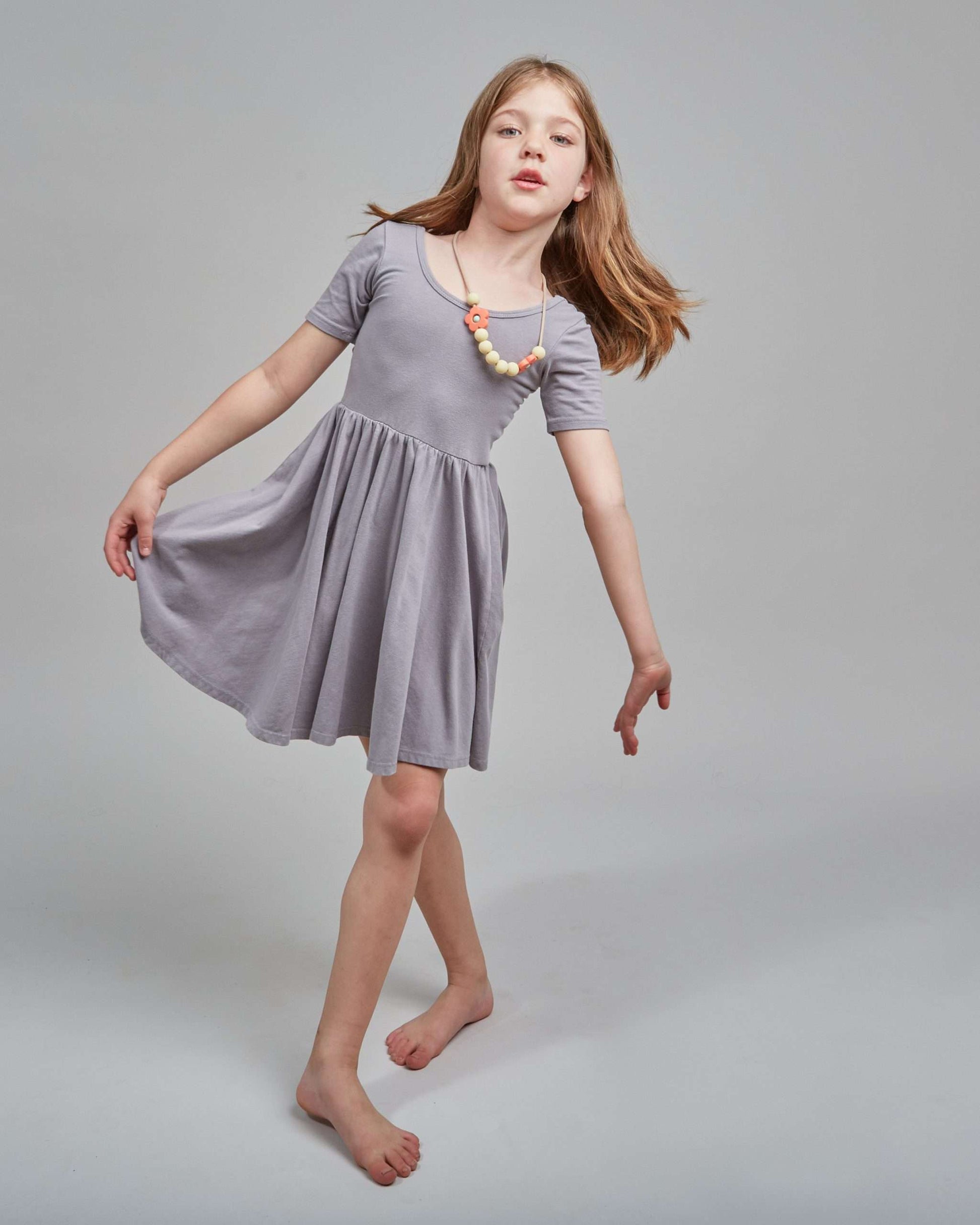 Dewdrop Daisy Sensory Necklace image 3