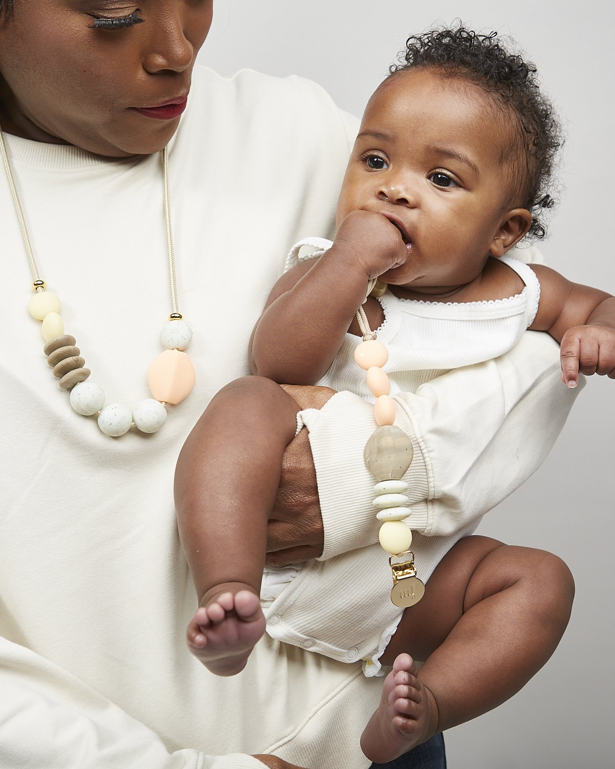 Dandelion Signature Teething Necklace image 1