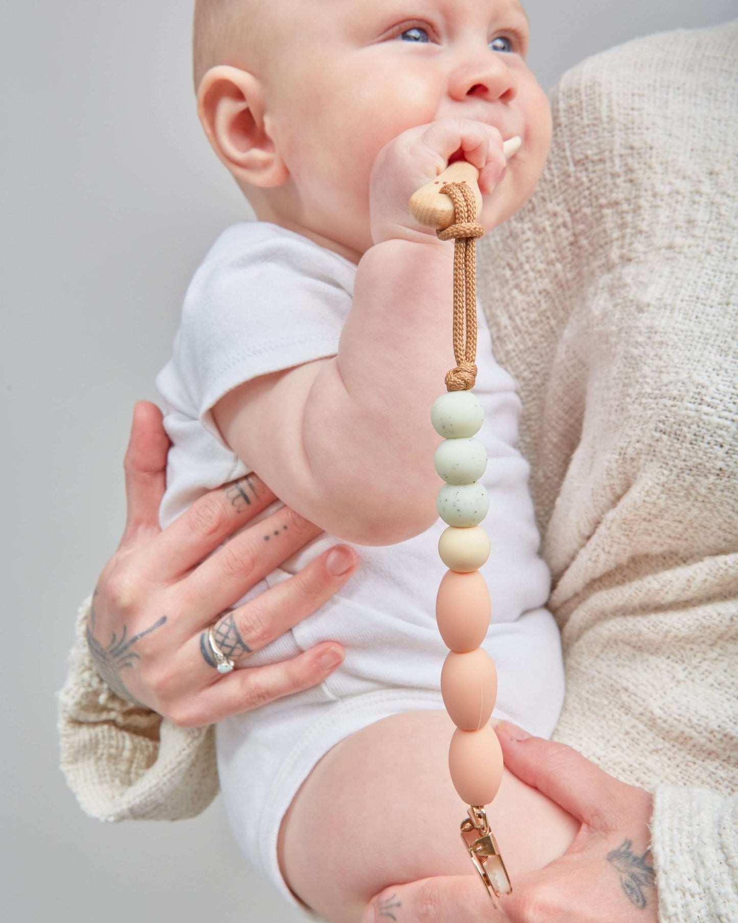 Dandelion Teether Clip image 4