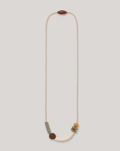 Saddle Balance Teething Necklace image 0
