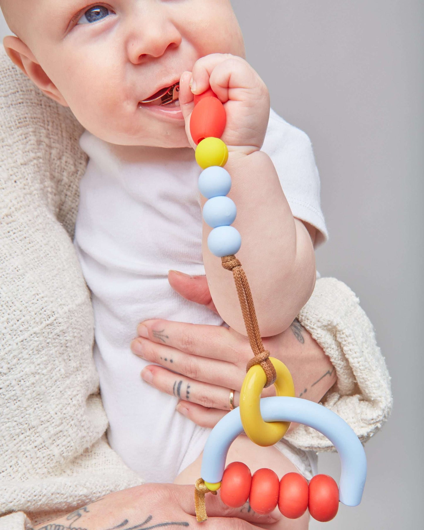 Primary Arch Ring Teether image 3